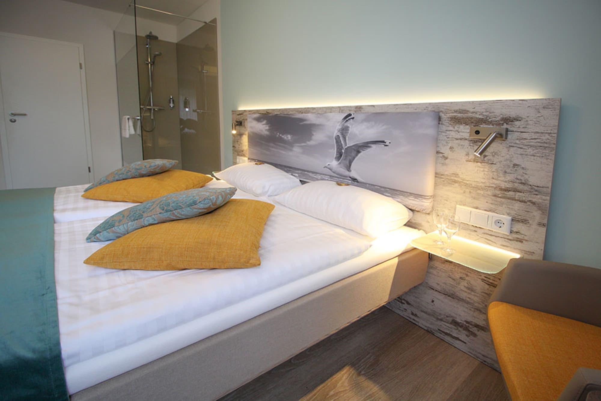 City Hotel Μπρέμερχαφεν Εξωτερικό φωτογραφία